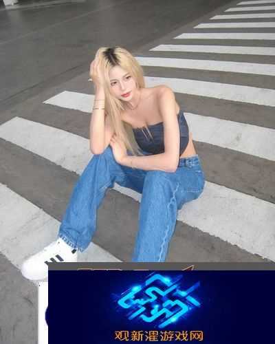 少女偷偷在线观看免费播放电视剧:在夜深人静时分,偷偷享受那份甜蜜与刺激的世界!